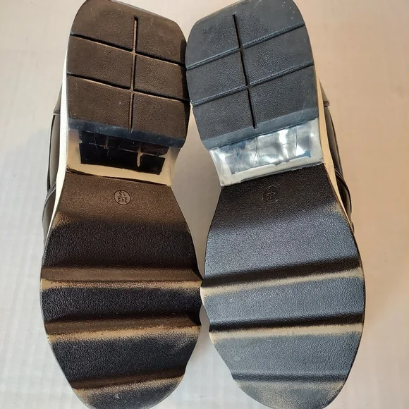 Black White Flower Embellished Slipon Sneakers - Picture 7 of 16